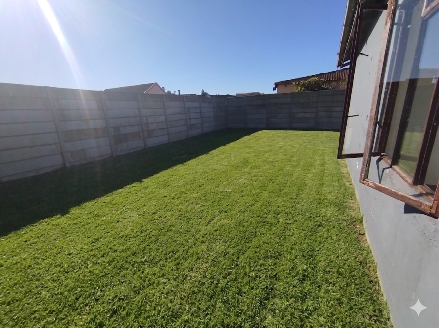 To Let 1 Bedroom Property for Rent in Vredenburg Western Cape